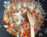 Foto del paso 2 de la receta: Tallarines con atún y queso