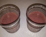 A picture of step 3 of Ashlee's Very Berry Smoothie.
