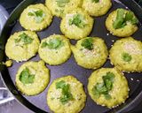 A picture of step 6 of Green Peas, Sabudana Balls (no,onion garlic).