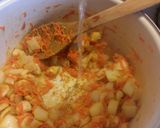 A picture of step 4 of Chicken and Gnocchi Soup.