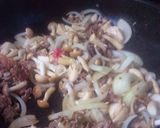 A picture of step 2 of Our Delicious Korean-style Japchae.