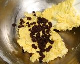 A picture of step 4 of Crispy Chocolate Chip Cookies.