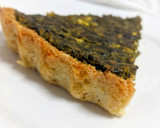 Foto del paso 8 de la receta: Quiche de espinacas y queso feta en base crujiente de quinoa