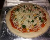 Foto langkah ke 3 dari resep Pizza homemade by Maya.