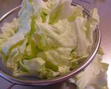 A picture of step 1 of Spring Cabbage and Aburaage with Mustard Soy Sauce.