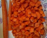 A picture of step 1 of Carrot chili.