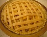 A picture of step 5 of Egg- & Dairy-Free Sweet Potato and Apple Pie.