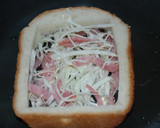 A picture of step 3 of Okonomiyaki-style Toast.