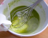 A picture of step 2 of Easy Bitter Matcha Gateau au Chocolat.