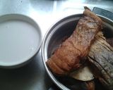 Foto del paso 1 de la receta: Pescado bocachico frito y guisado con coco