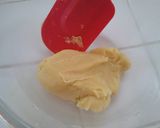 A picture of step 3 of Soufflé Chiffon Cake.