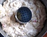 A picture of step 8 of St. Petersburg Muffin Cake.