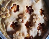 Foto del passaggio 2 della ricetta Crostata di pesche con sorpresa