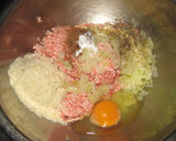 A picture of step 7 of Superb Cabbage Rolls Simmered in Consommé.