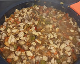 Foto del paso 5 de la receta: Tallarines con pollo a la soja