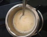 A picture of step 3 of Mini Mango Custard Tart.