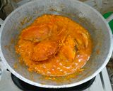 Foto langkah ke 5 dari resep Kepiting Saus Singapura.