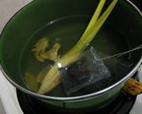 Foto langkah ke 3 dari resep Teh Rempah Jeruk | Minuman Hangat.