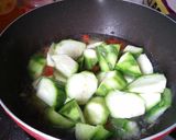 Foto langkah ke 3 dari resep Oyong/Gambas Masak Santan Pedas.