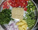 મેગી બિરયાની(Maggi Biryani Recipe in Gujarati) રેસીપી સ્ટેપ1ફોટો