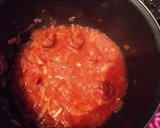 Foto del paso 2 de la receta: Manitas de cerdo con tomate