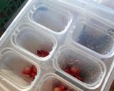 Foto langkah ke 5 dari resep Popsicles strawberry - es loli.