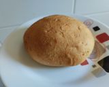 Foto del paso 1 de la receta: Sándwich🥯de cebolla🧅y tocineta🥞 caramelizada🥓con queso🧀en pan de almojábana🥯