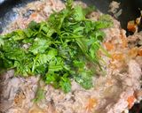 A picture of step 4 of Tuna Flautas in Spicy Sauce.