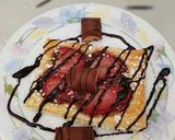 Foto del paso 3 de la receta: Hojaldrina con fresa y Kinder bueno