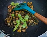 Foto langkah ke 5 dari resep Tempe Cumi Asin Cabe Ijo.