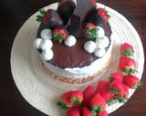 Foto del paso 18 de la receta: Tarta de chocolate, fresas y nata