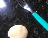 Foto del paso 3 de la receta: Galletitas de maicena 🥰