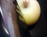 A picture of step 3 of Apple Swan.