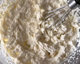 Foto del passaggio 4 della ricetta Cheesecake alle pesche 🍑