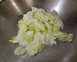 高麗菜炒透抽的食譜步驟3照片