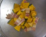 A picture of step 1 of Kabocha Squash and Grainy Mustard Salad.