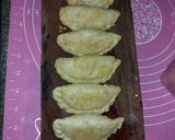 A picture of step 3 of Layered Gujiya.