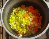 Foto del paso 2 de la receta: Guiso de otoño con porotos de manteca y chorizo #Mercado