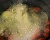 A picture of step 2 of Green Bean Soup.