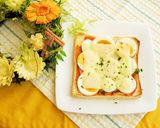 A picture of step 4 of Grandma's Egg Toast.