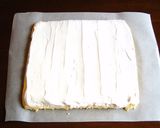 A picture of step 9 of Roll Cake.