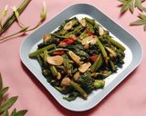 Foto langkah ke 5 dari resep Tumis Pucuk Waluh.