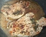 Foto del paso 2 de la receta: Suprema de pavita al ajo, cúrcuma y limón 😋