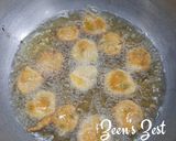 A picture of step 2 of Turai Bhajiye.
