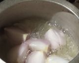 পেঁয়াজের কেক (peyajer cake recipe in Bengali) রেসিপির ধাপ 1 ছবি