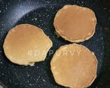 Foto langkah ke 7 dari resep Banana Pancake Buttermilk.