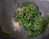 A picture of step 1 of Spinach Raita.