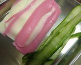 A picture of step 1 of Deluxe Kamaboko Flowers.