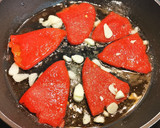 Foto del paso 1 de la receta: Lomo de cerdo al horno con Pimientos de Piquillo confitados