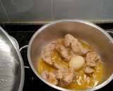 Foto del paso 5 de la receta: Conejo guisado con patatas y pimiento verde